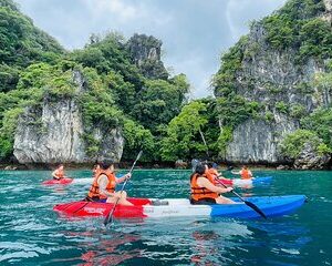 Save 10.01%! Schnorchel- und Kajaktour auf den Hong-Inseln von Krabi aus