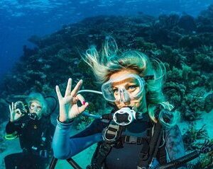 Save 15.02%! Hurghada Diving 2 Stopps für Anfänger mit Abholung und Mittagessen