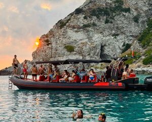 Save 20.00%! Sonnenuntergangsausflug von Tropea nach Capo Vaticano mit Aperitif