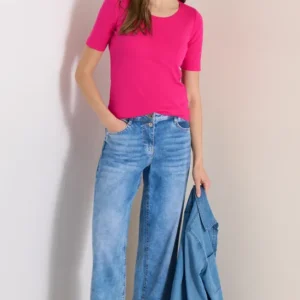 Basic T-Shirt mit Rundhals in Unifarbe