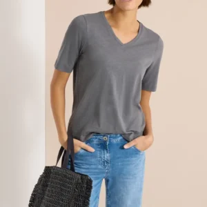 Basic T-Shirt mit Kurzarm und V-Neck