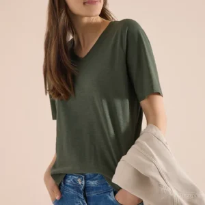 Basic T-Shirt mit Kurzarm und V-Neck