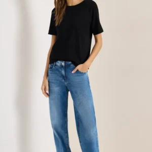 Basic T-Shirt in Rippstruktur
