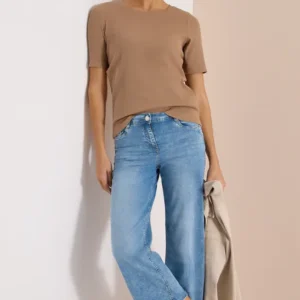 Basic T-Shirt in Rippstruktur