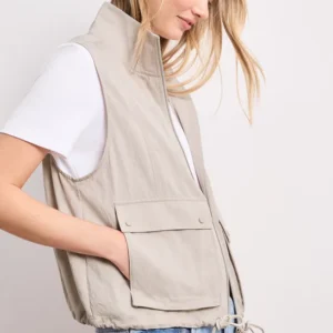 Weste mit Zipper und Tunnelzug