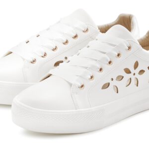 LASCANA Sneaker mit kleinen Cut-Outs, Schnürhalbschuhe, Freizeitschuhe VEGAN