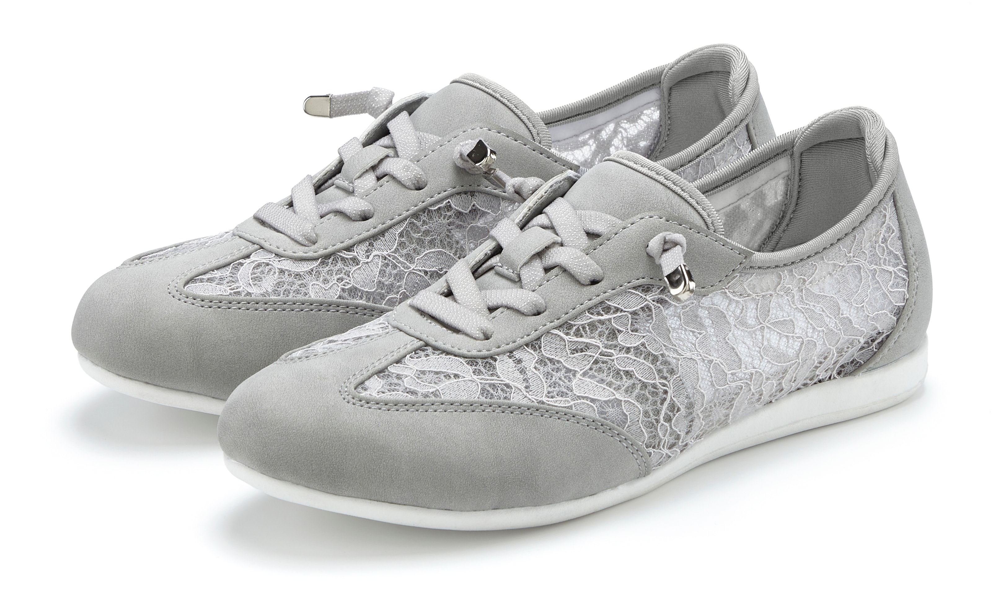 LASCANA Sneaker "Freizeitschuh, Halbschuh, Slip-On-Sneaker," mit modischen Spitzendetails & herausnehmbarer Innensohle VEGAN