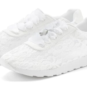 LASCANA Sneaker "Freizeitschuh, Schnürschuh," mit modischer Spitze VEGAN